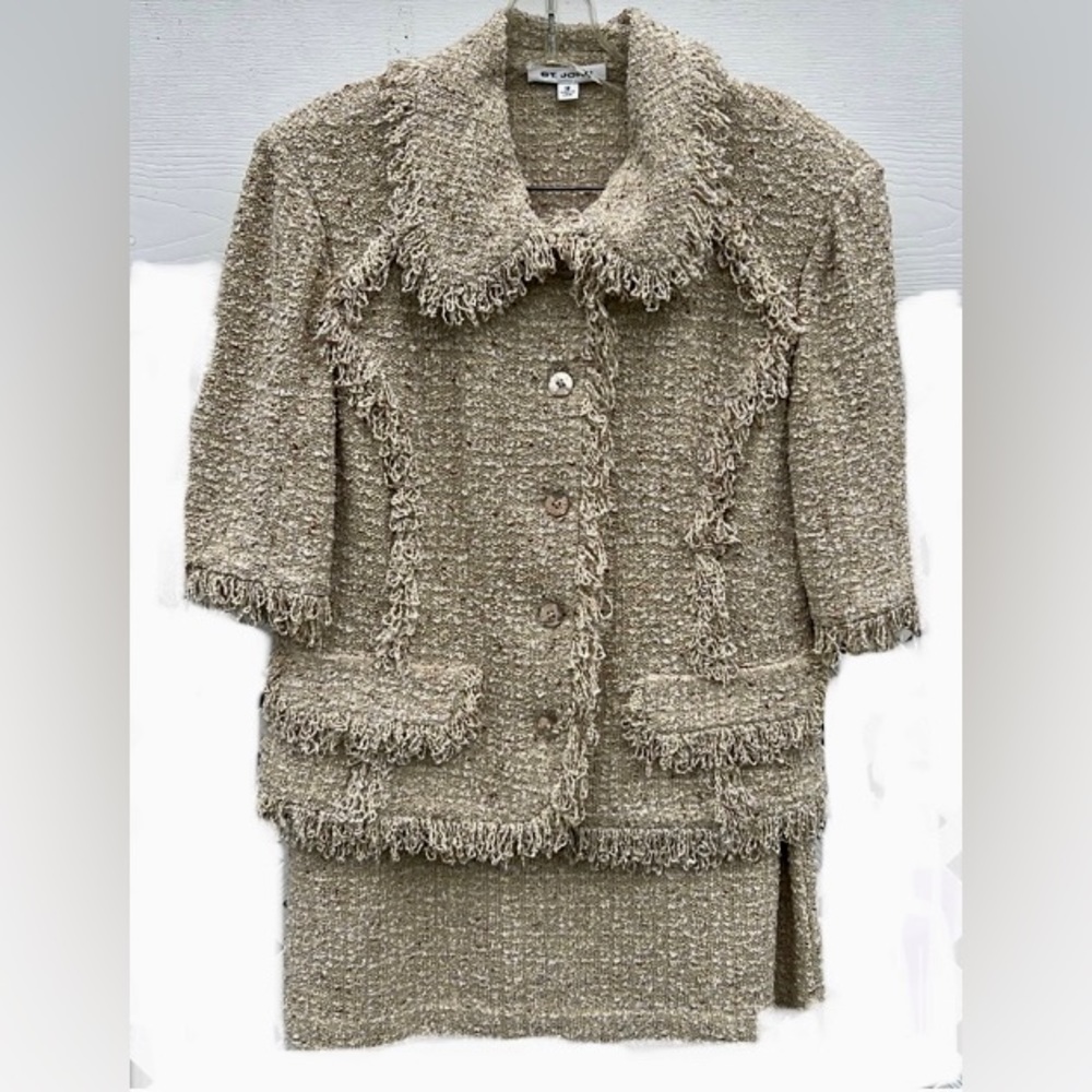 ST. John tweed boucle 2 piece skirt suit top and bottom